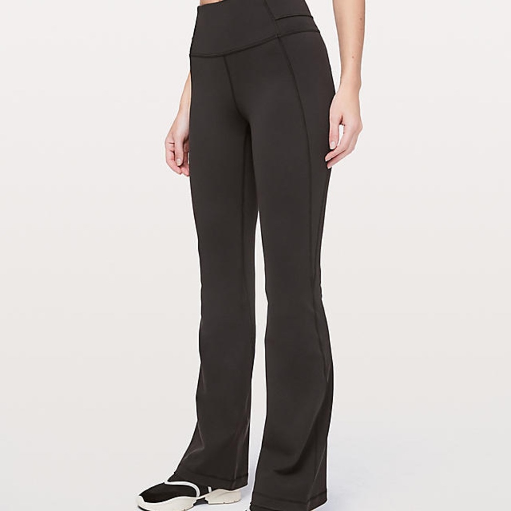 Lululemon black yoga pant